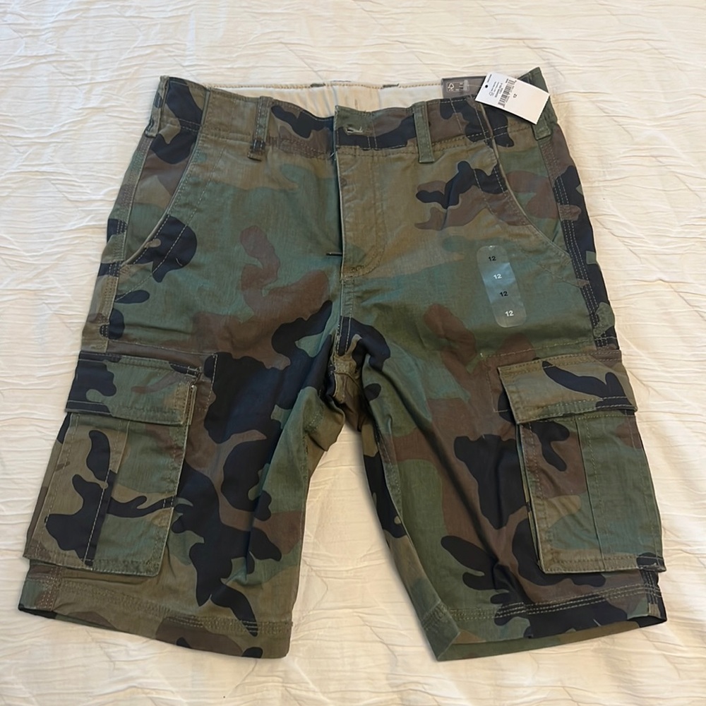 New boys cargo camo shorts